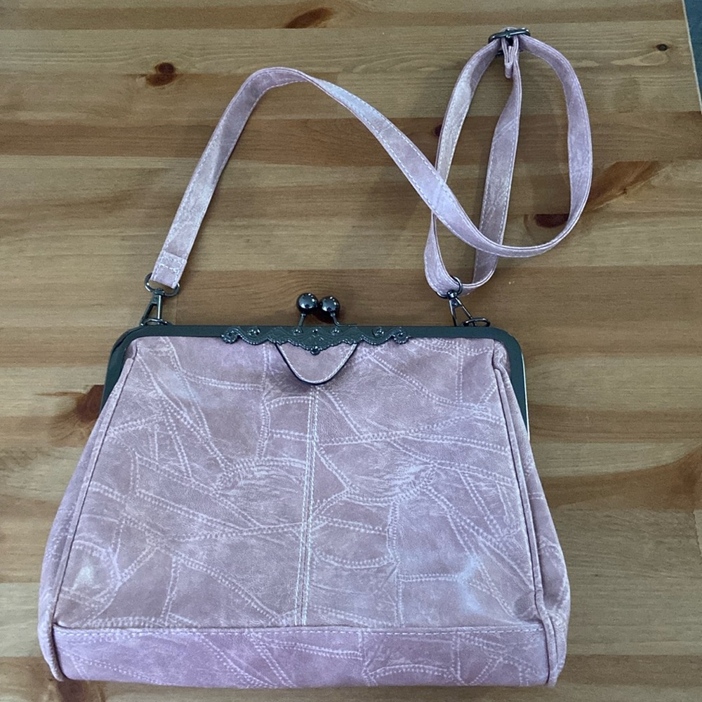 Mauve/ purple shoulder purse NeW